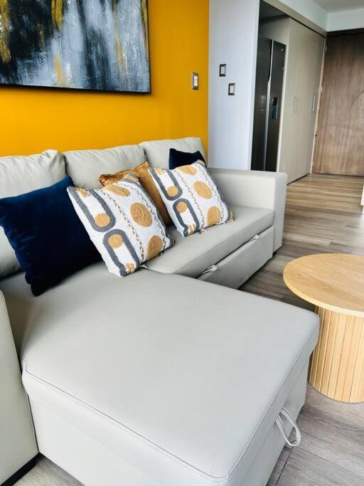 Apartamento 2 Habitaciones, Edificio Airali, Zona 10, Miradolo Guatemala City Luaran gambar